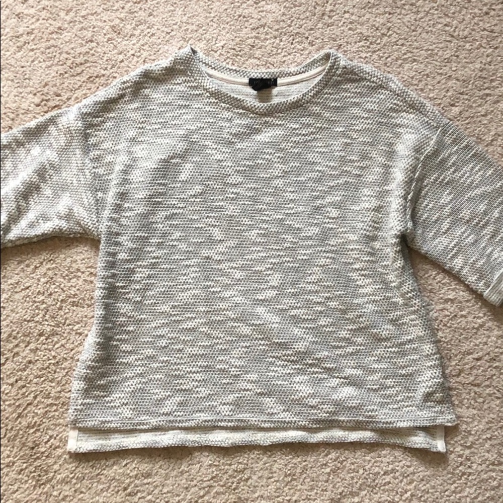 Grey and white top